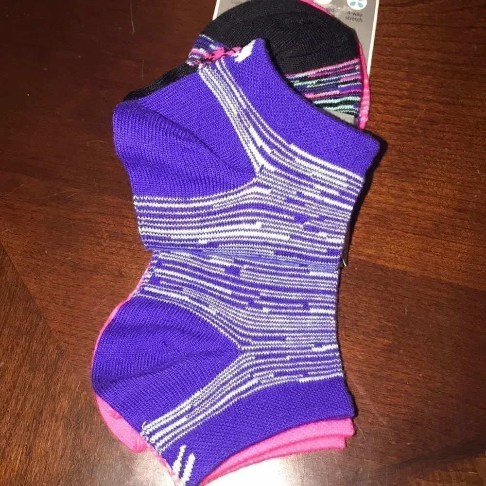 NWT Ideology 3 pairs low cut performance s…